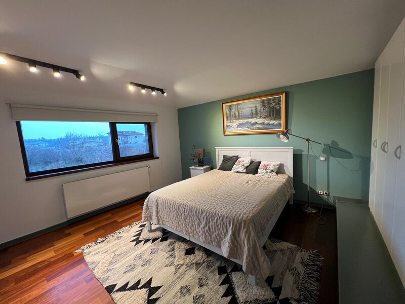 Gulia, 3 km de Buftea, inchiriere vila lux