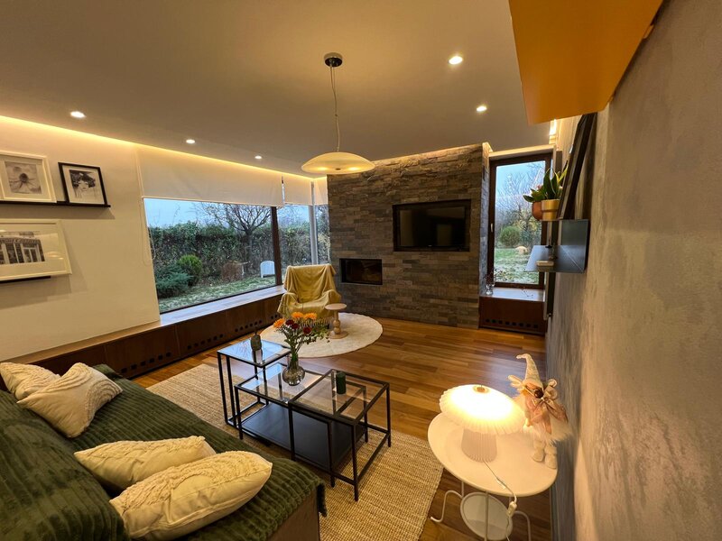 Gulia, 3 km de Buftea, inchiriere vila lux